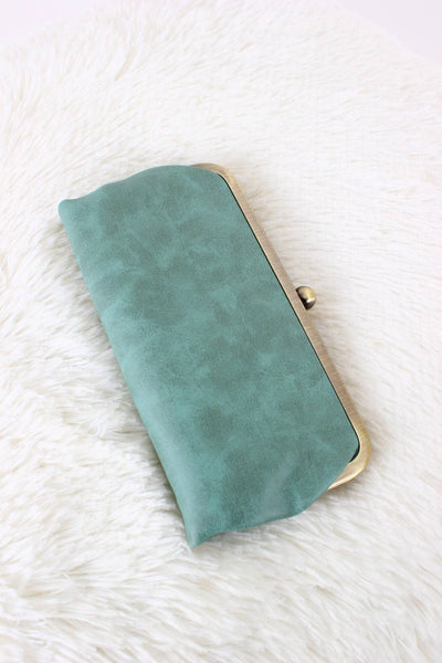 Kiss Lock Clutch: Pearl Emerald